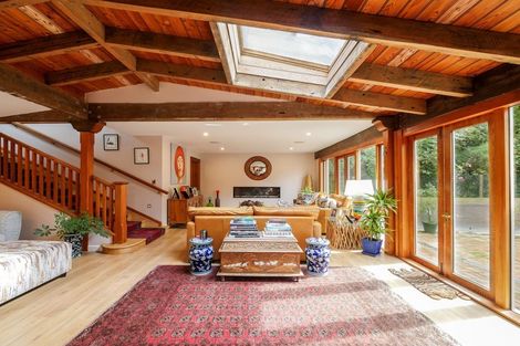 Photo of property in 37 Middleton Road, Kew, Dunedin, 9012