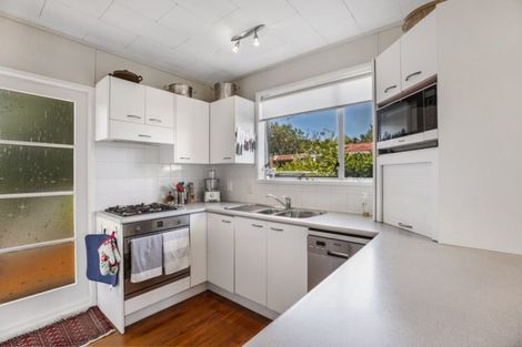 Photo of property in 1/40 Hope Farm Avenue, Pakuranga Heights, Auckland, 2010