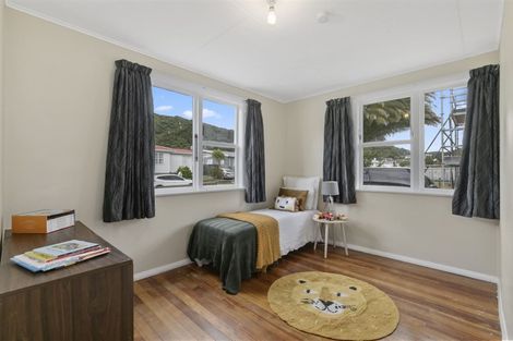 Photo of property in 24 Hamstead Street, Wainuiomata, Lower Hutt, 5014