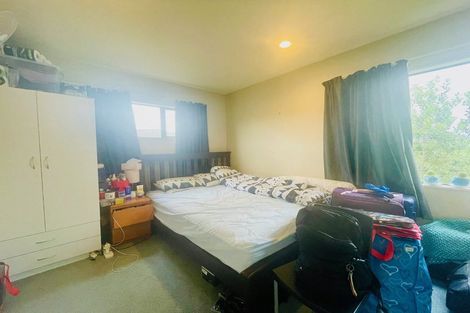 Photo of property in 64 Tiger Drive, Golflands, Auckland, 2013