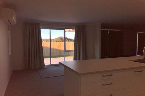 Photo of property in 37 Lake Drive, Tikipunga, Whangarei, 0112