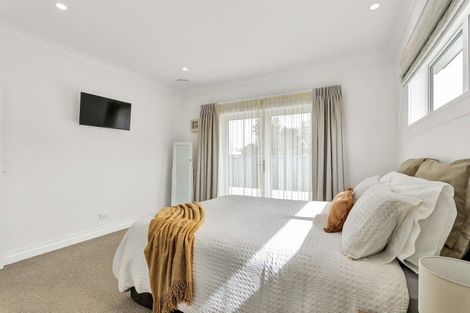 Photo of property in 54a Cloten Road, Stratford, 4332