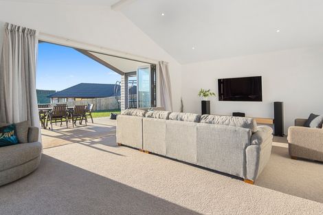 Photo of property in 179 Ballintoy Park Drive, Welcome Bay, Tauranga, 3175