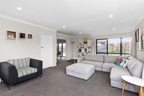 Photo of property in 126 Avenue Road, Greenmeadows, Napier, 4112