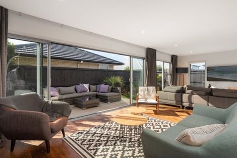 Photo of property in 501 Gloucester Road, Papamoa Beach, Papamoa, 3118