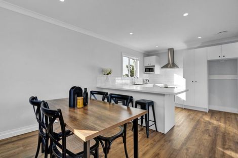 Photo of property in 20a Maple Crescent, Whalers Gate, New Plymouth, 4310