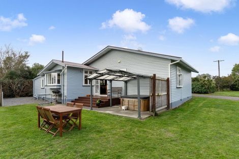 Photo of property in 26 South Featherston Road, South Featherston, Featherston, 5771