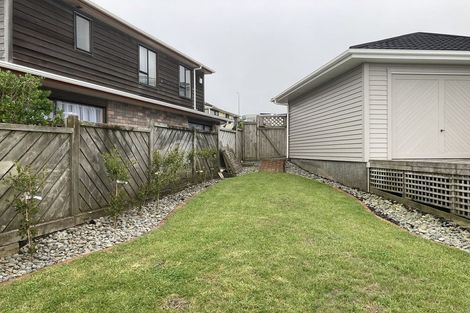 Photo of property in 42 Gurkha Crescent, Khandallah, Wellington, 6035