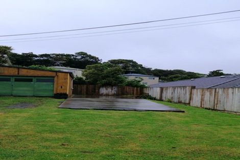 Photo of property in 2 Otanerua Road, Hatfields Beach, Orewa, 0931