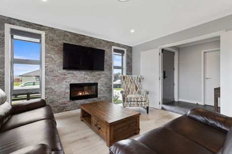 Photo of property in 11 Syrah Grove, Te Kauwhata, 3710