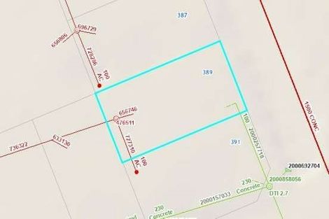 Photo of property in 389 Roscommon Road, Clendon Park, Auckland, 2103