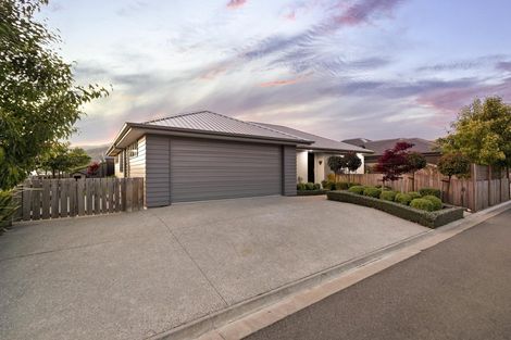 Photo of property in 37 Cheltenham Road, Lower Shotover, Queenstown, 9304