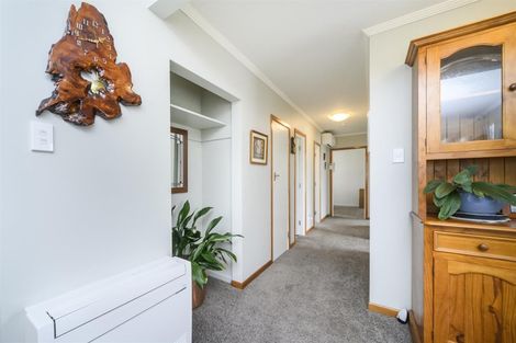 Photo of property in 7 Grey Street, Marton, 4710