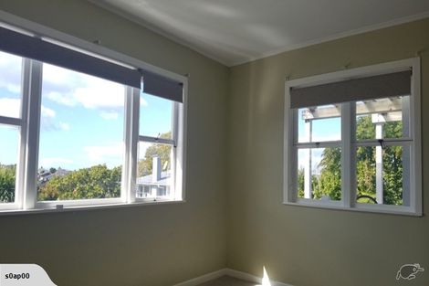 Photo of property in 20a Corunna Road, Milford, Auckland, 0620