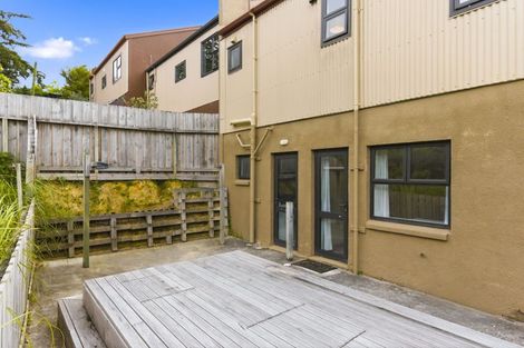 Photo of property in 3 Vera Lane, Paraparaumu, 5032