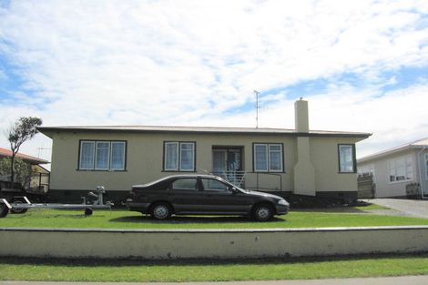 Photo of property in 19 Murch Place, Tawhero, Whanganui, 4500