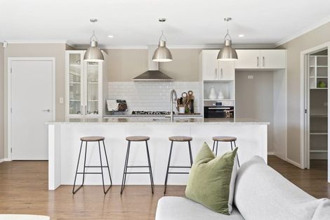 Photo of property in 10 Jarrett Terrace, Leamington, Cambridge, 3432