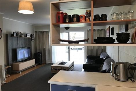 Photo of property in 8 Rainbow Drive, Rainbow Point, Taupo, 3330