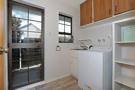 Photo of property in 153a High Street, Bulls, 4818