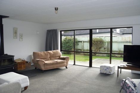 Photo of property in 90 Lowe Street, Avenal, Invercargill, 9810
