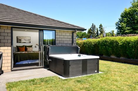 Photo of property in 7 Amokura Crescent, Flagstaff, Hamilton, 3210