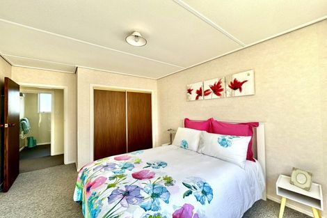 Photo of property in 37a-b Puriri Street, Highfield, Timaru, 7910