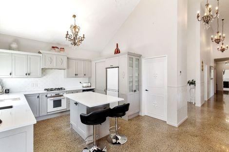 Photo of property in 40 Bing Lucas Drive, Tawa, Wellington, 5028