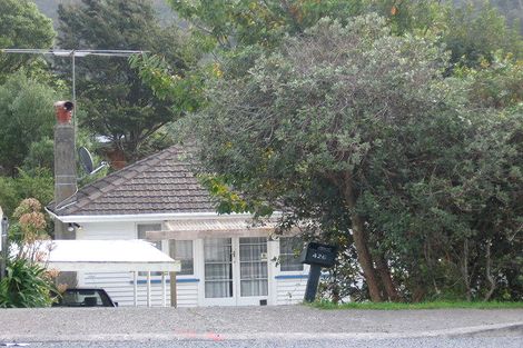 Photo of property in 426 Stokes Valley Road, Stokes Valley, Lower Hutt, 5019
