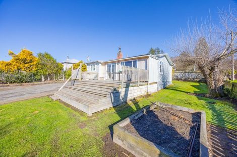 Photo of property in 21 Great North Road, Waipawa, 4210