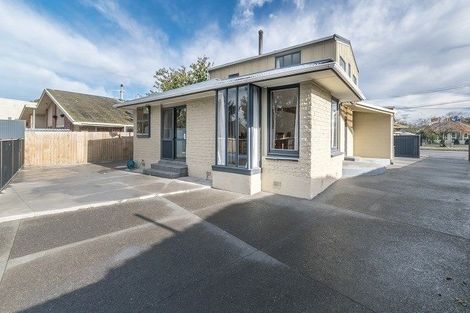 Photo of property in 195 Springs Road, Hornby, Christchurch, 8042