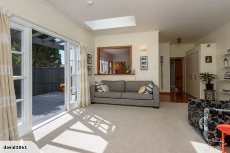 Photo of property in 11 Albemarle Road, Northland, Wellington, 6012