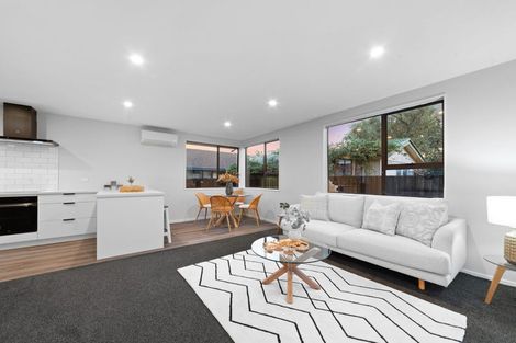 Photo of property in 2/30a Manning Place, Woolston, Christchurch, 8023