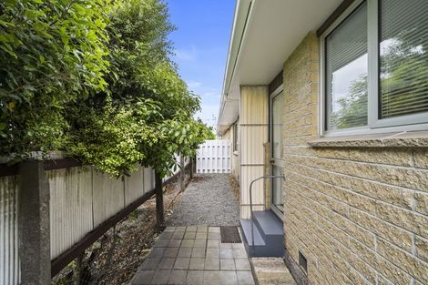 Photo of property in 1/177a Grimseys Road, Redwood, Christchurch, 8051