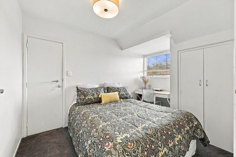 Photo of property in 76b Memorial Avenue, Ilam, Christchurch, 8053