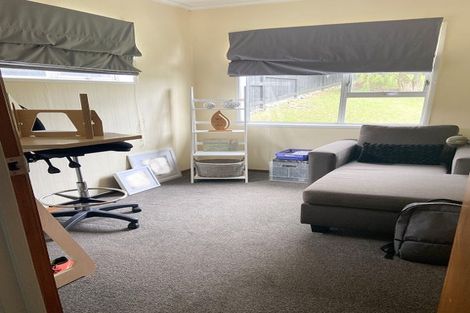 Photo of property in 43 Redwood Drive, Massey, Auckland, 0614