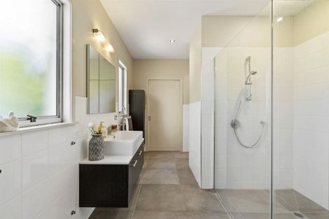 Photo of property in 1/33 Bayswater Avenue, Bayswater, Auckland, 0622