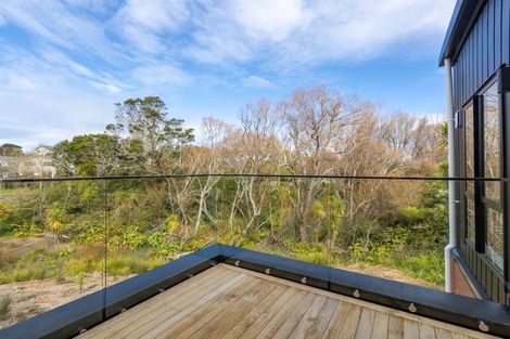 Photo of property in 20/26 Springvale Drive, Fairview Heights, Auckland, 0632