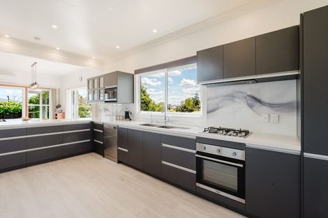 Photo of property in 1/697 Bank Street, Te Awamutu, 3800