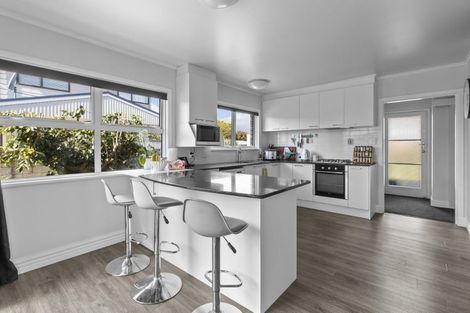 Photo of property in 74 Fitzroy Avenue, Fitzroy, Hamilton, 3206