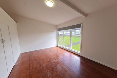 Photo of property in 1/135 Nile Road, Milford, Auckland, 0620