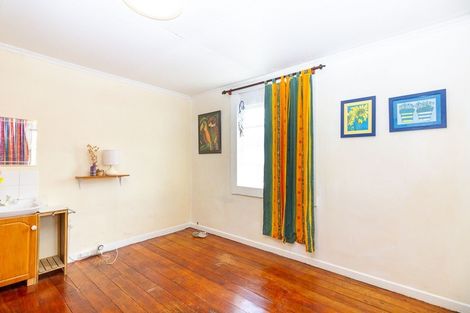 Photo of property in 20 Lyndhurst Street, Takaro, Palmerston North, 4412