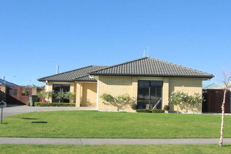 Photo of property in 22 Cate Road, Rototuna, Hamilton, 3210