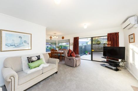 Photo of property in 7 Dresdan Court, Hokowhitu, Palmerston North, 4410