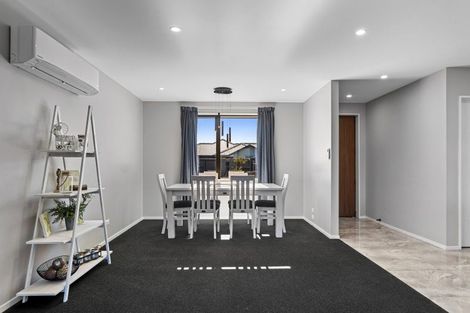 Photo of property in 84 Watkins Drive, Rangiora, 7400