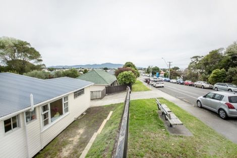 Photo of property in 30 Ruapehu Street, Paraparaumu, 5032