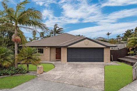 Photo of property in 6 Luna Place, Henderson, Auckland, 0612