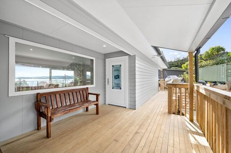Photo of property in 5 Rangikorero Place, Whangarei Heads, 0174