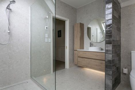 Photo of property in 23 Te Kopua Street, Acacia Bay, Taupo, 3330