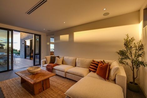 Photo of property in 5 Loader Lane, Clifton, Christchurch, 8081