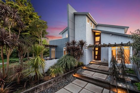 Photo of property in 132 River Road, Hamilton East, Hamilton, 3216